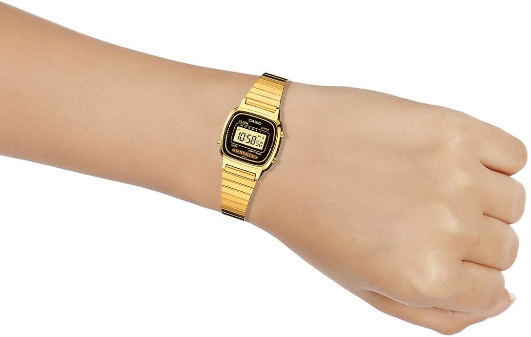 Casio LF20W G-Shock Series | Unisex Digital Watch | Black | WR | 1/100 SEC Stopwatch | World Time | LED Light | Full Auto Calendar | Regular Time Keeping (HR, Min, SEC, PM, Date, Day) | 3 Year Battery - Image 6