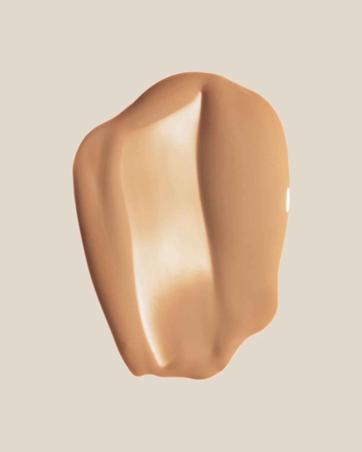 Summer Fridays Sheer Skin Tint - Tinted Moisturizer with Hyaluronic Acid - Helps Diminish Uneven Skin Tone - Sheer to Light Coverage - Shade 4.5 - Medium with Cool Peach Undertones (1 Fl Oz) - Image 3