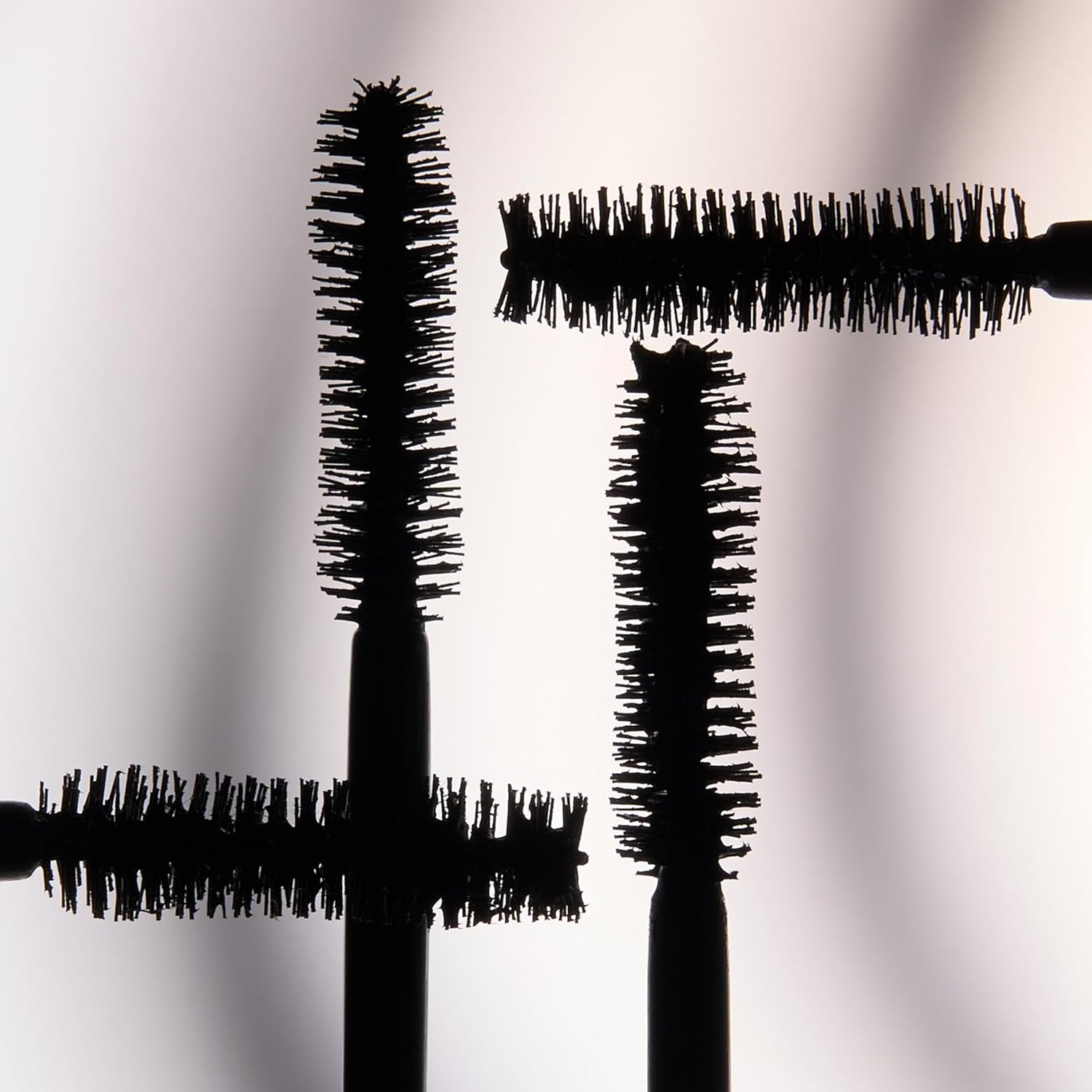 LAURA GELLER NEW YORK LAURA GELLER Always There Waterproof Lengthening Mascara in Black | - Lengthening, Defining, Curling, Buildable Formula Eye Makeup- Innovative Lengthening Brush- 1 count - Image 9