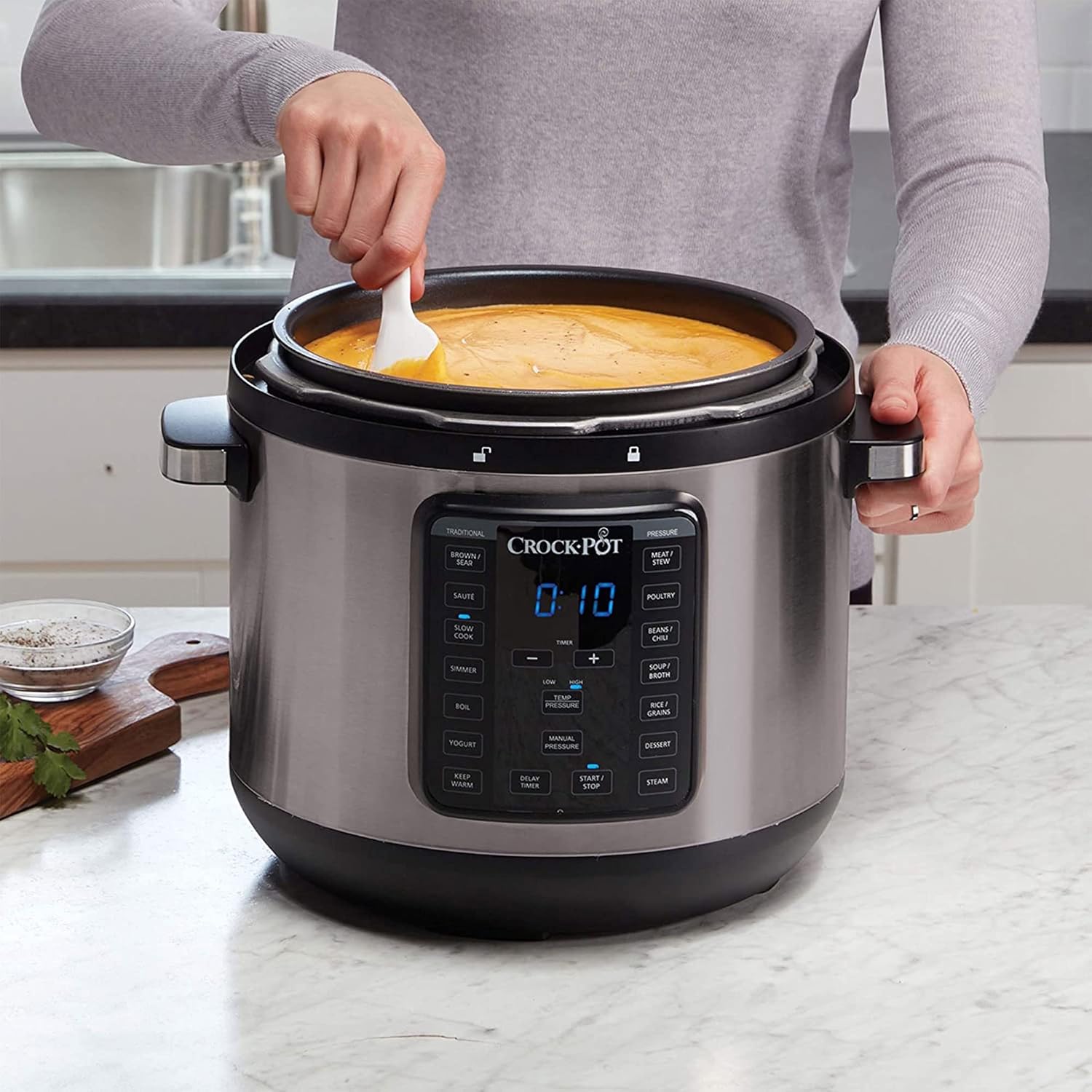 Crock-Pot 8-Quart Multi-Use XL Express Crock Programmable Slow Cooker and Pressure Cooker with Manual Pressure, Boil & Simmer, Black Stainless - Image 6