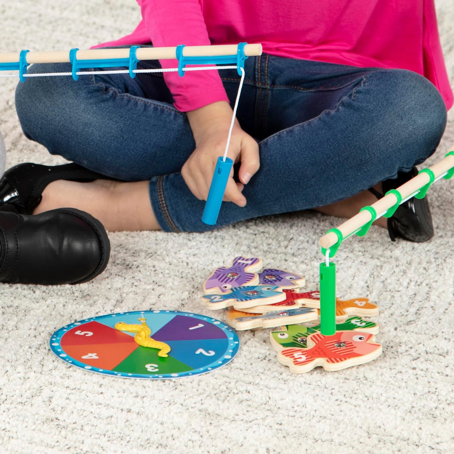 Melissa & Doug Catch & Count Fishing Game (SIOC) - Image 4