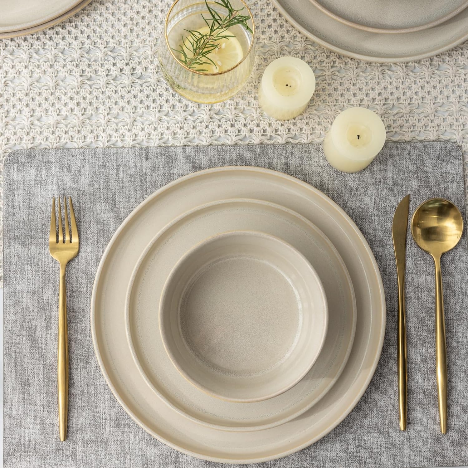 AmorArc Stoneware Dinnerware Sets for 4,Round Reactive Glaze Ceramic Plates and Bowls Set,Highly Chip and Crack Resistant | Dishwasher & Microwave Safe Dishes Set,Service for 4 (12pc) - Image 3