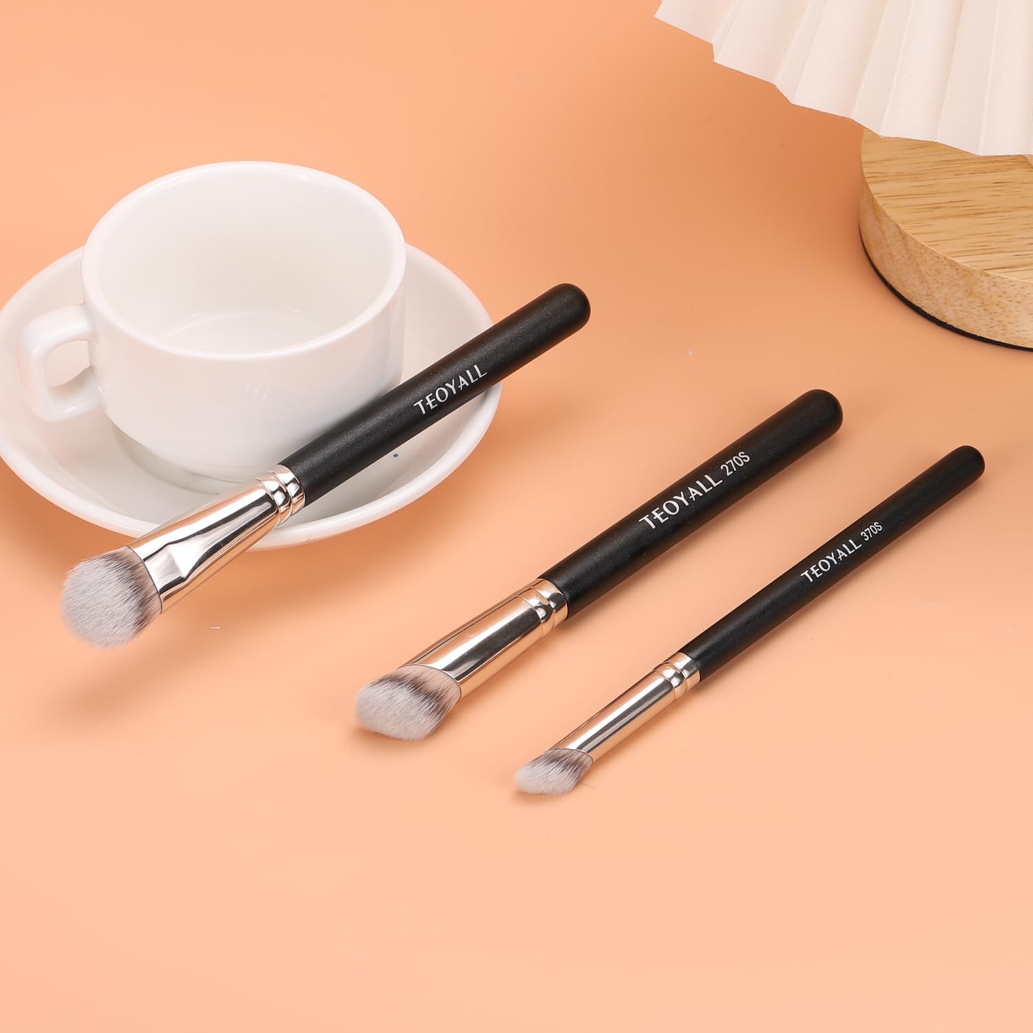 TEOYALL Contour Conceal Brush Set, 3PCS Angled Synthetic Under Eye Concealer Brush for Blending Setting Buffing with Liquid, Cream and Powder Cosmetic (270S/370S/Angled) - Image 7