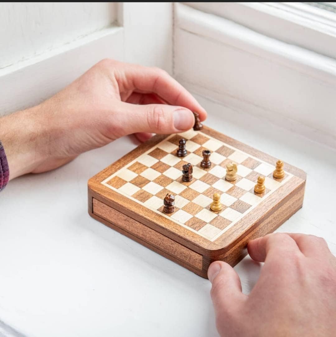 Star Handmade Personalised Luxury Chess Set-Mens Personalised Gift- Magnetic Wooden Chess Set- Travel Chess- Games for him - Birthday Chess Gift- (5 Inches) - Image 4