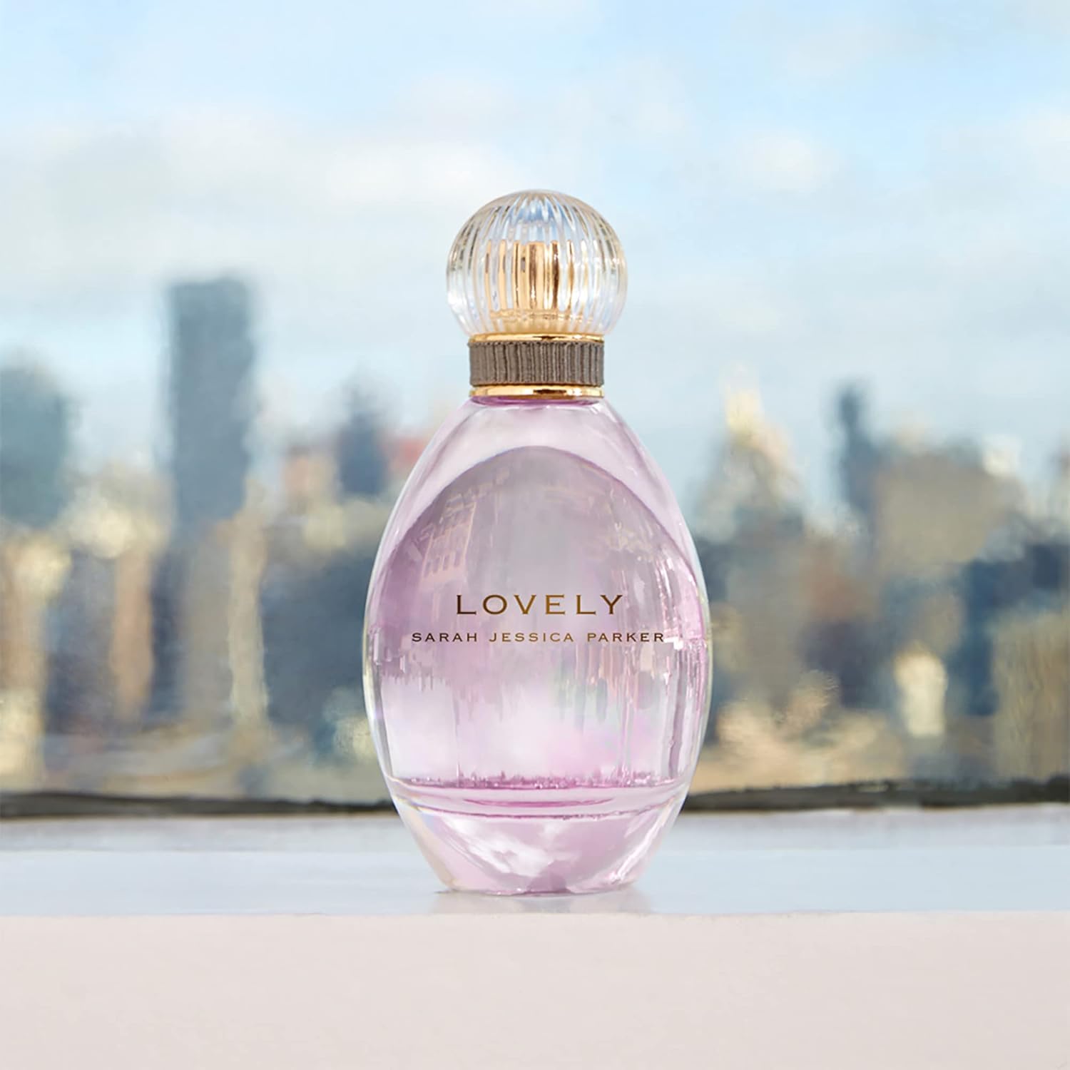 Lovely By SJP Gift Set For Women - Classically Charming, Ultra-Glamorous Scent - Silky White Amber Fragrance With Powdery, Intimate Notes - Includes Perfume Spray And Body Lotion - 2 Pc - Image 8