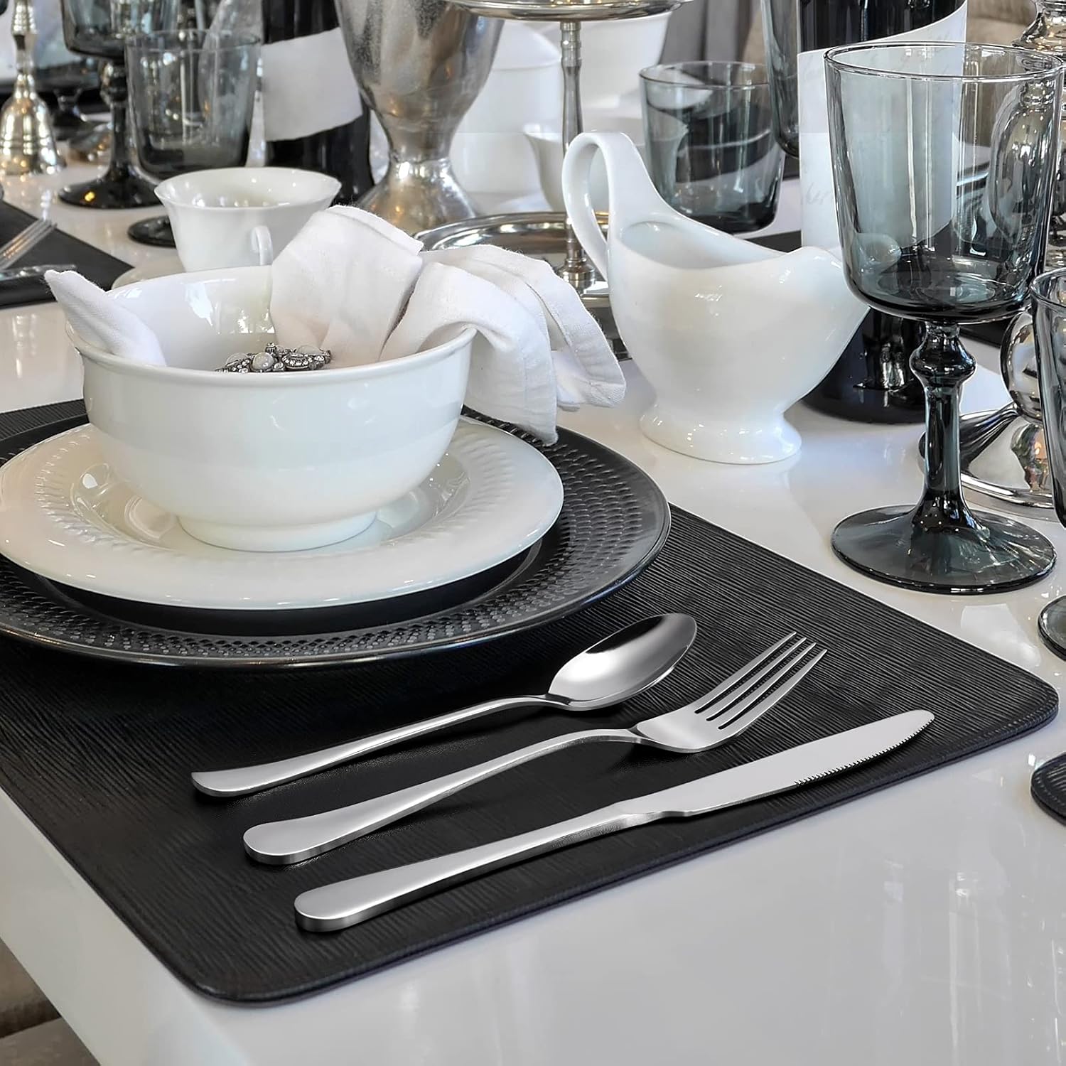 Hiware 24-piece Forks and Spoons Silverware Set, Food Grade Stainless Steel Flatware Cutlery Set for Home, Kitchen and Restaurant, Mirror Polished, Dishwasher Safe - Image 8
