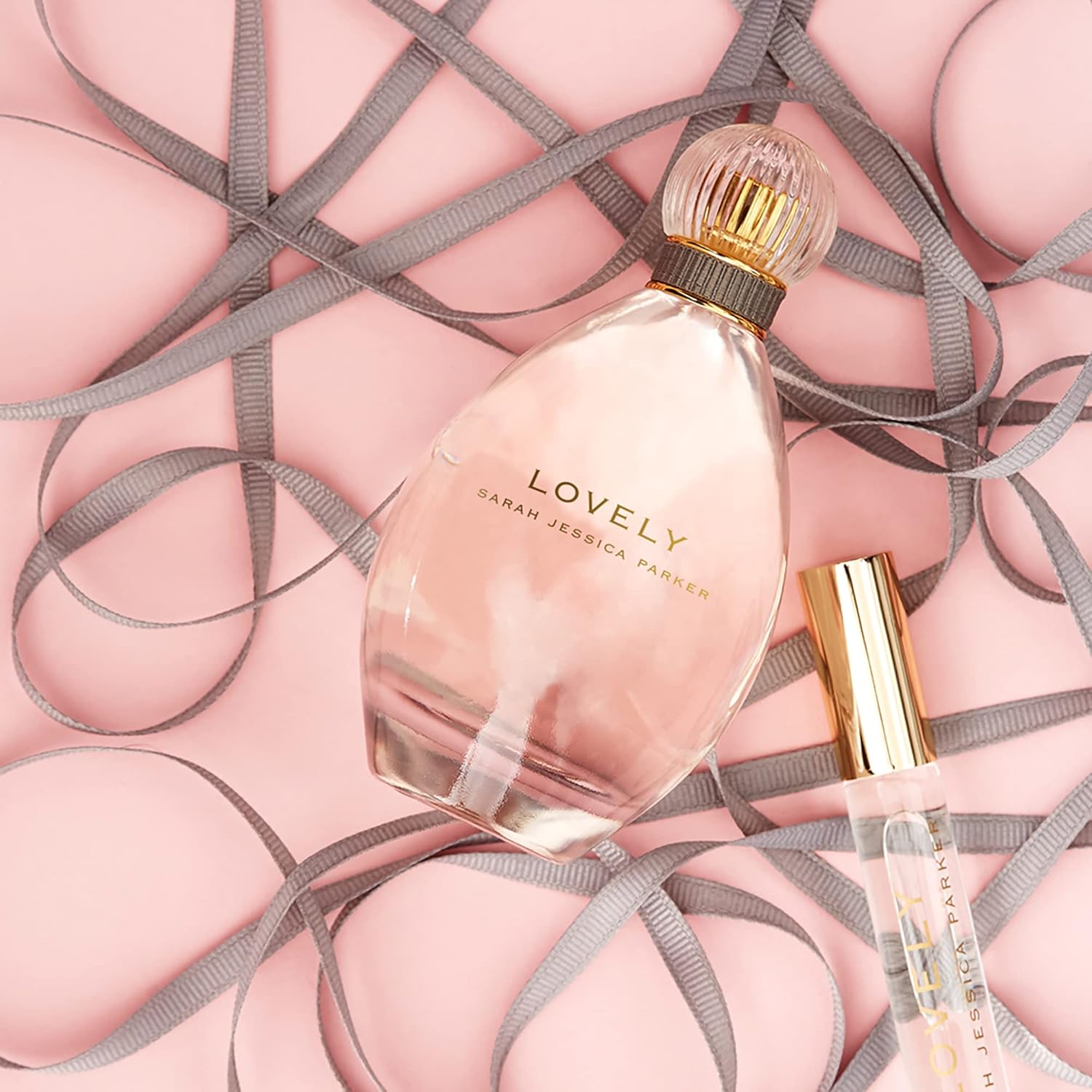 Lovely By SJP Gift Set For Women - Classically Charming, Ultra-Glamorous Scent - Silky White Amber Fragrance With Powdery, Intimate Notes - Includes Perfume Spray And Body Lotion - 2 Pc - Image 5