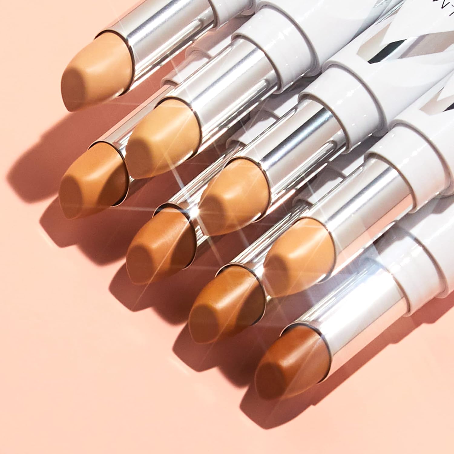 Almay Skin Perfecting Comfort Concealer, Face Makeup, Full Coverage, Natural Looking Finish, Cruelty-Free, Hypoallergenic, Dermatologist Tested, 100 Fair, 1 Count - Image 4