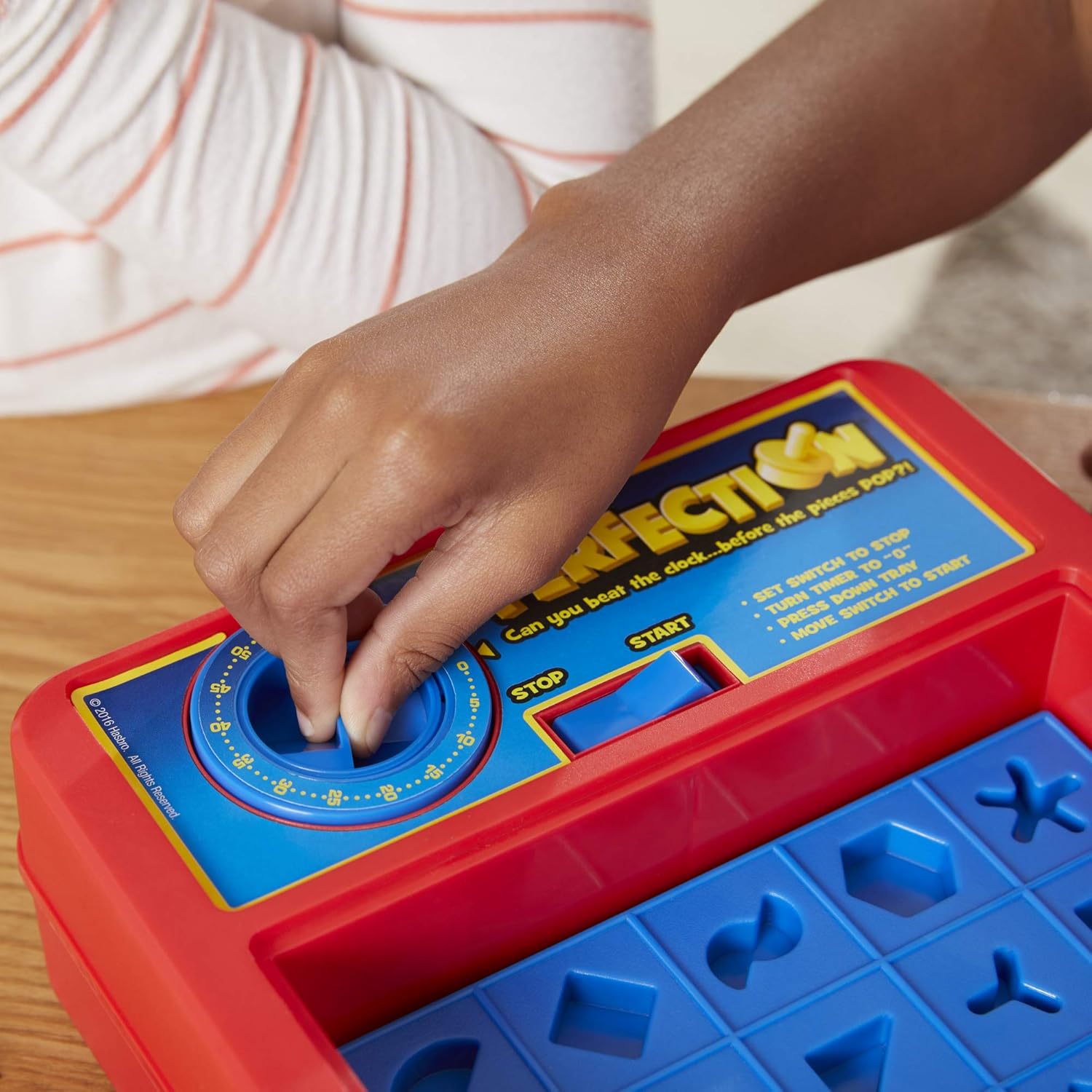 Hasbro Gaming Perfection Game for Preschoolers and Kids Ages 5 and Up, Popping Shapes and Pieces, Preschool Board Games for 1 or More Players - Image 5