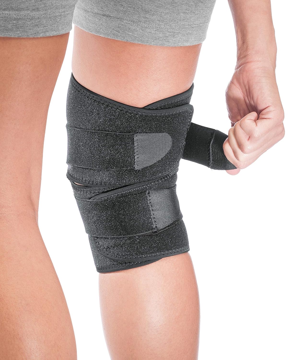 MUELLER Sports Medicine 4-Way Adjustable Knee Brace, Knee Pain Relief Support for Men and Women, Ideal for Arthritis, Sprains, Black - Image 4